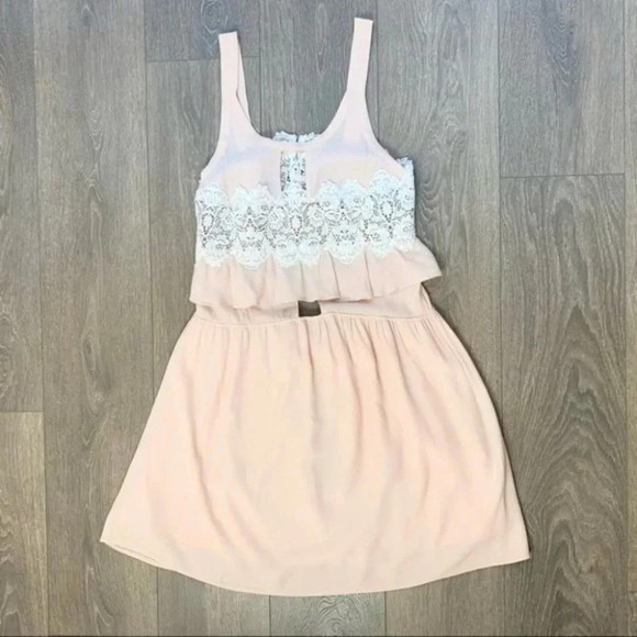 Revolve For Love and Lemons Sienna Mini Dress Keyhole Lace Dusty Rose Pink Small - Picture 5 of 16